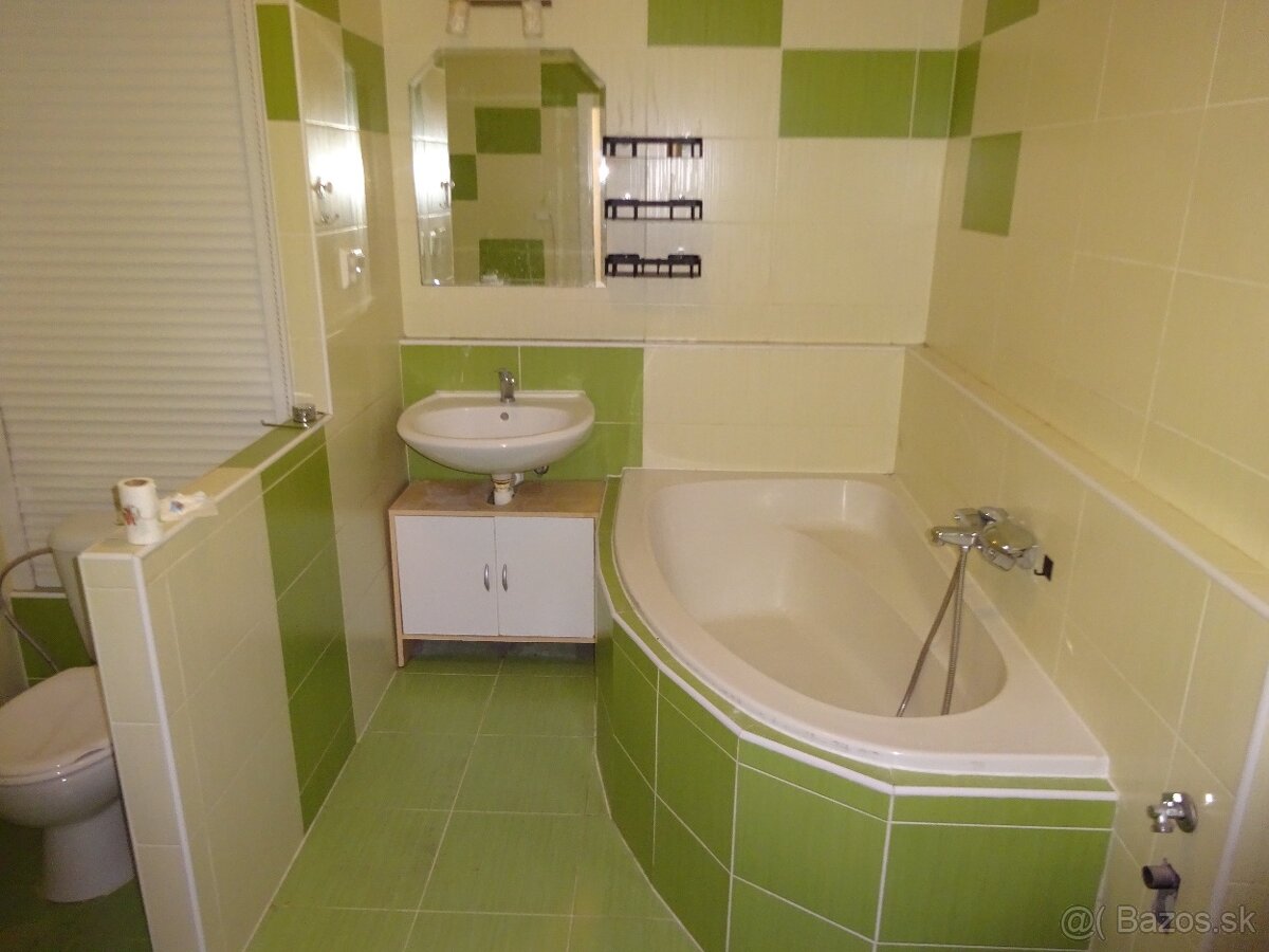 Dražba bytu na ulici S. H. Vajanského v Nových Zámkoch - 6