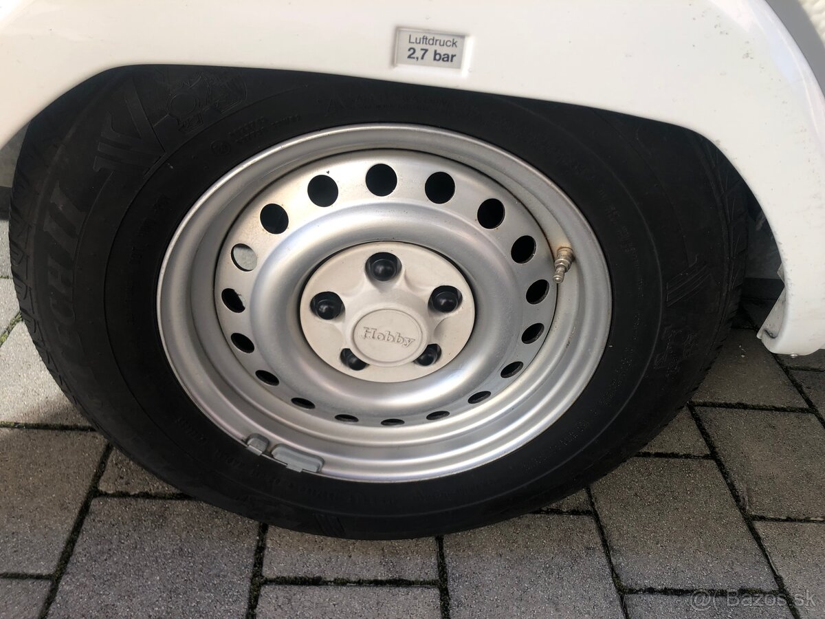 Karavan , Obytný príves Hobby 440 Predstan , Nosič B , - 6