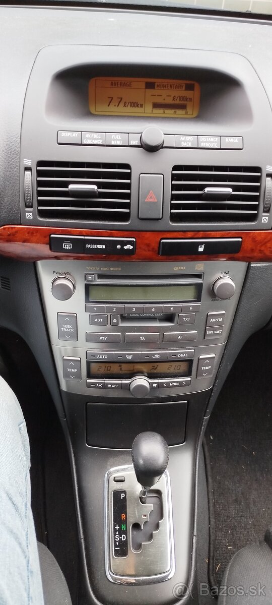 Toyota Avensis 1.8 vvti - 6