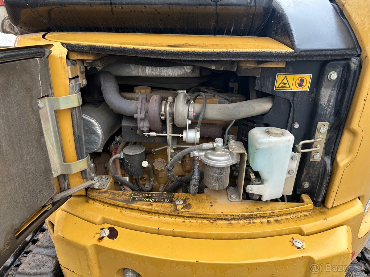 Cat 305 C CR 2010 - 6