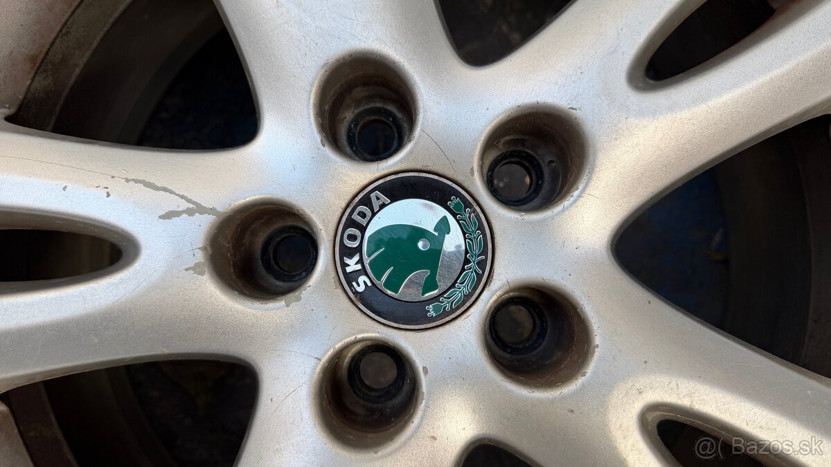 Predám originálne disky Škoda 16" - 6