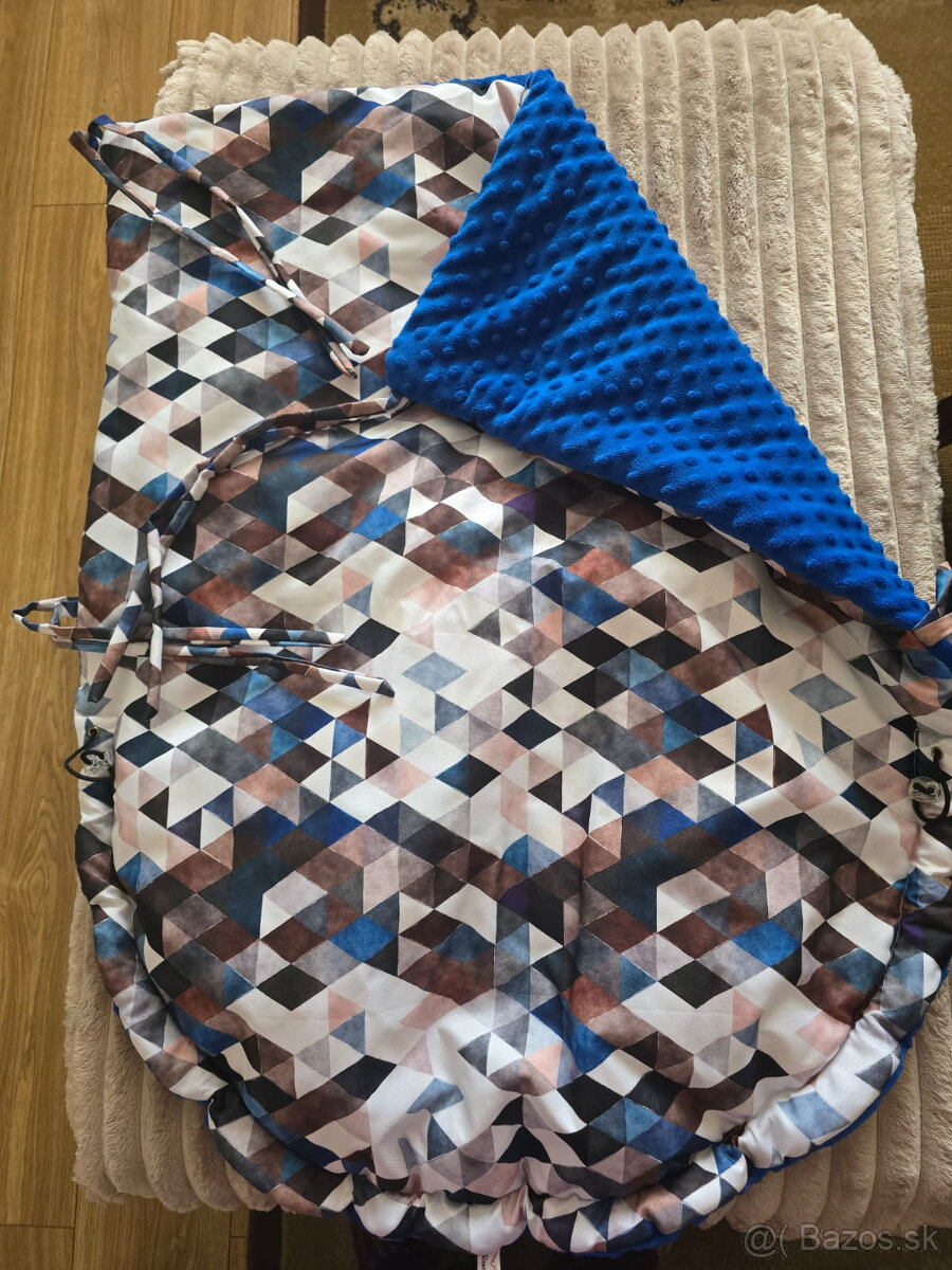 Sportovy kocik Petite&Mars Royal Heritage Bee TOP STAV - 6