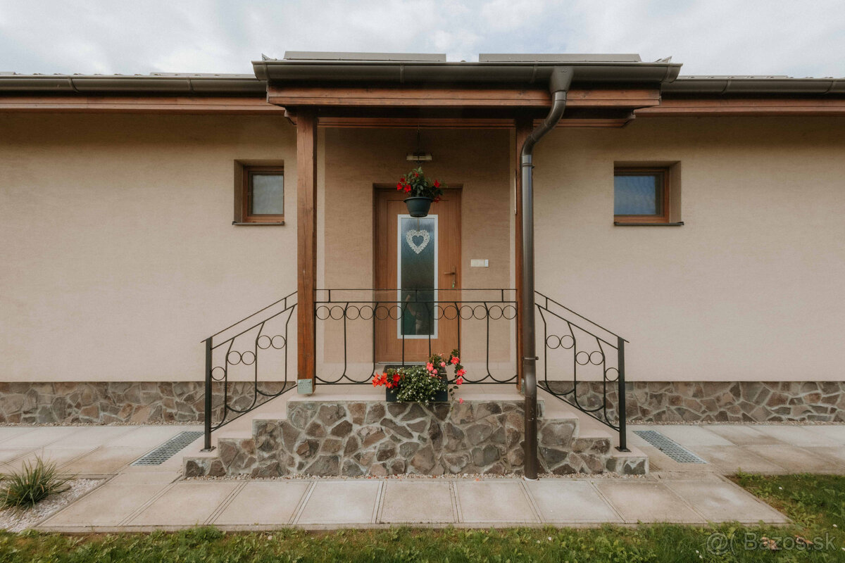 Na predaj rodinný dom v obci Zbyňov - 6