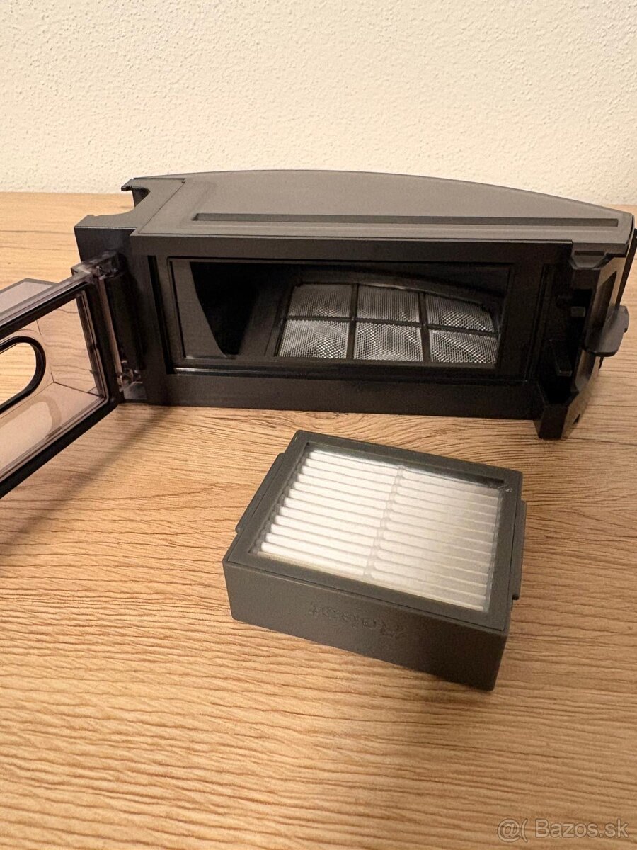 Vysávač iRobot Roomba j7- nepoužitý - 6