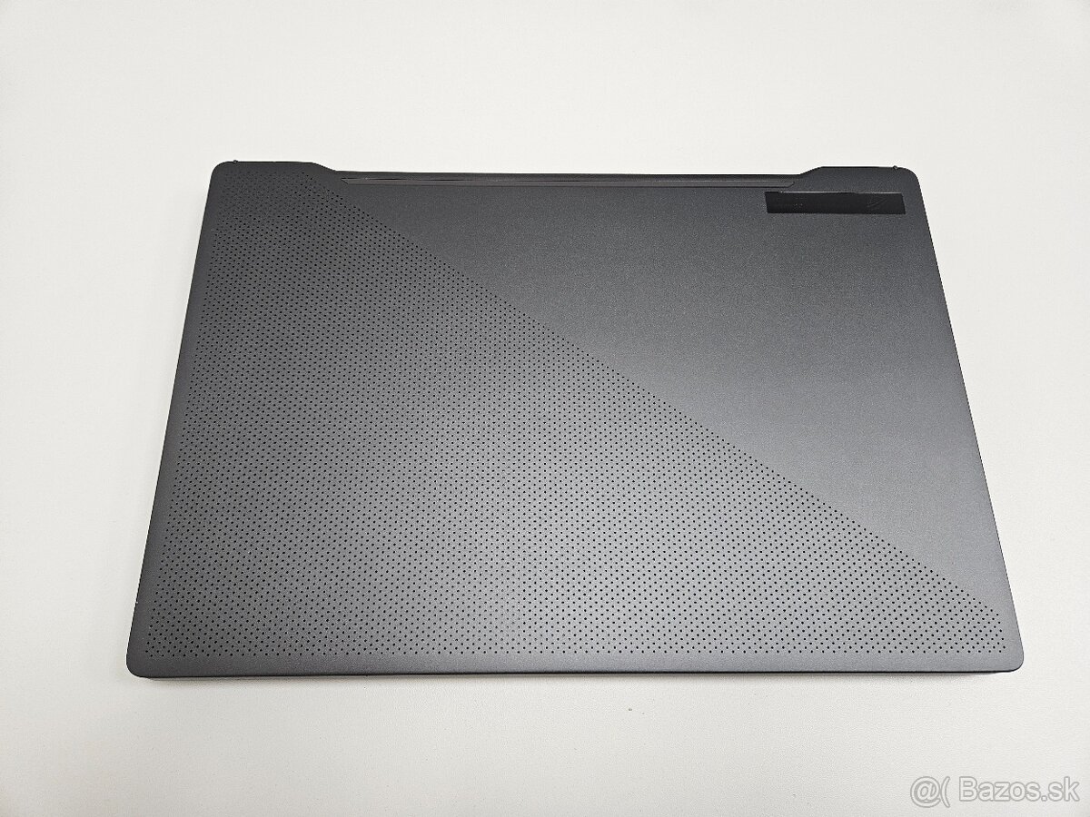 Asus ROG Zephyrus G14 GA401IV-HE003T - 6