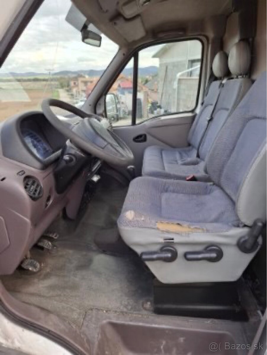 Renault Master dodávka - 6