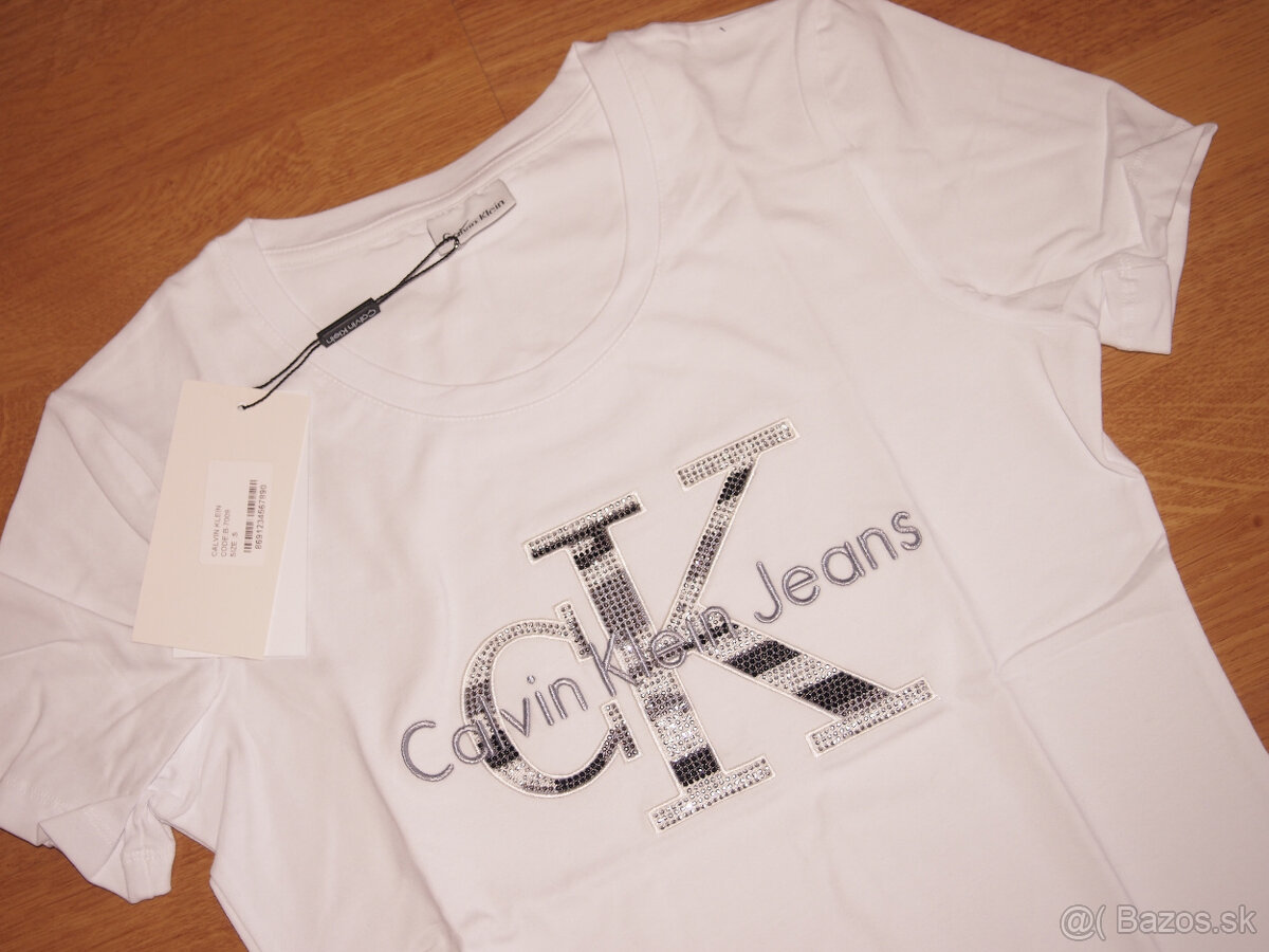 Calvin Klein dámske čierne tričko - 6