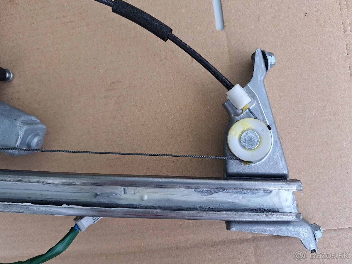 HONDA S2000 AP1/AP2 78000km ROZPREDÁM - 6