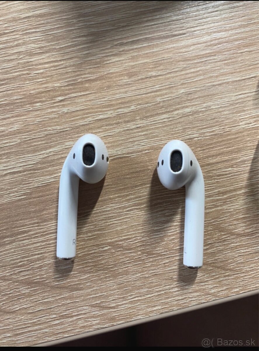Apple AirPods 1. generácia - 6