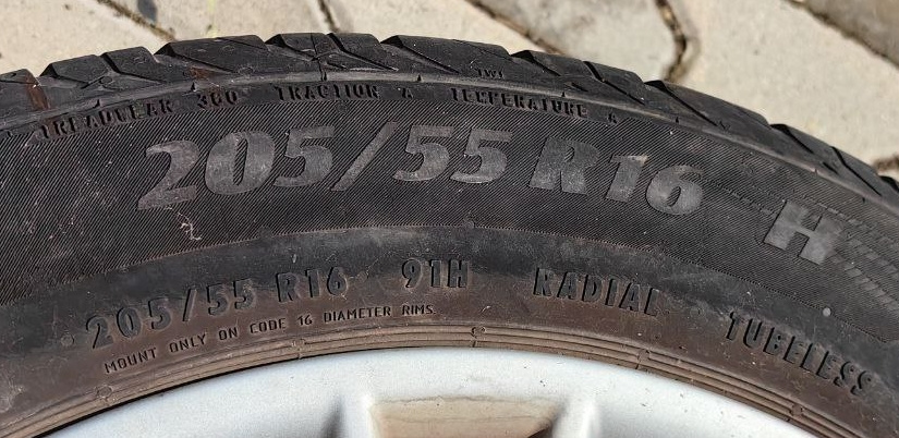 4x alu disky 16" 5x114,3 ET45 + letné 205 55 /R16 - 6