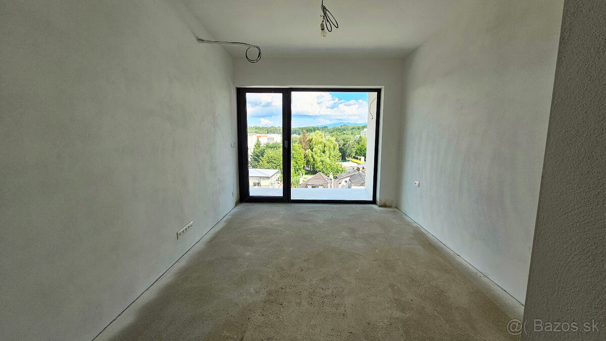 Dve vonkajšie zóny, jeden výnimočný domov: 3-izbový by - 6