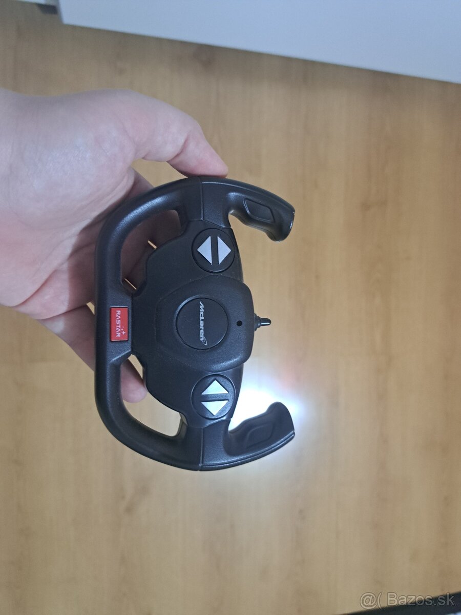 Auto na ďialkové ovládanie - 6