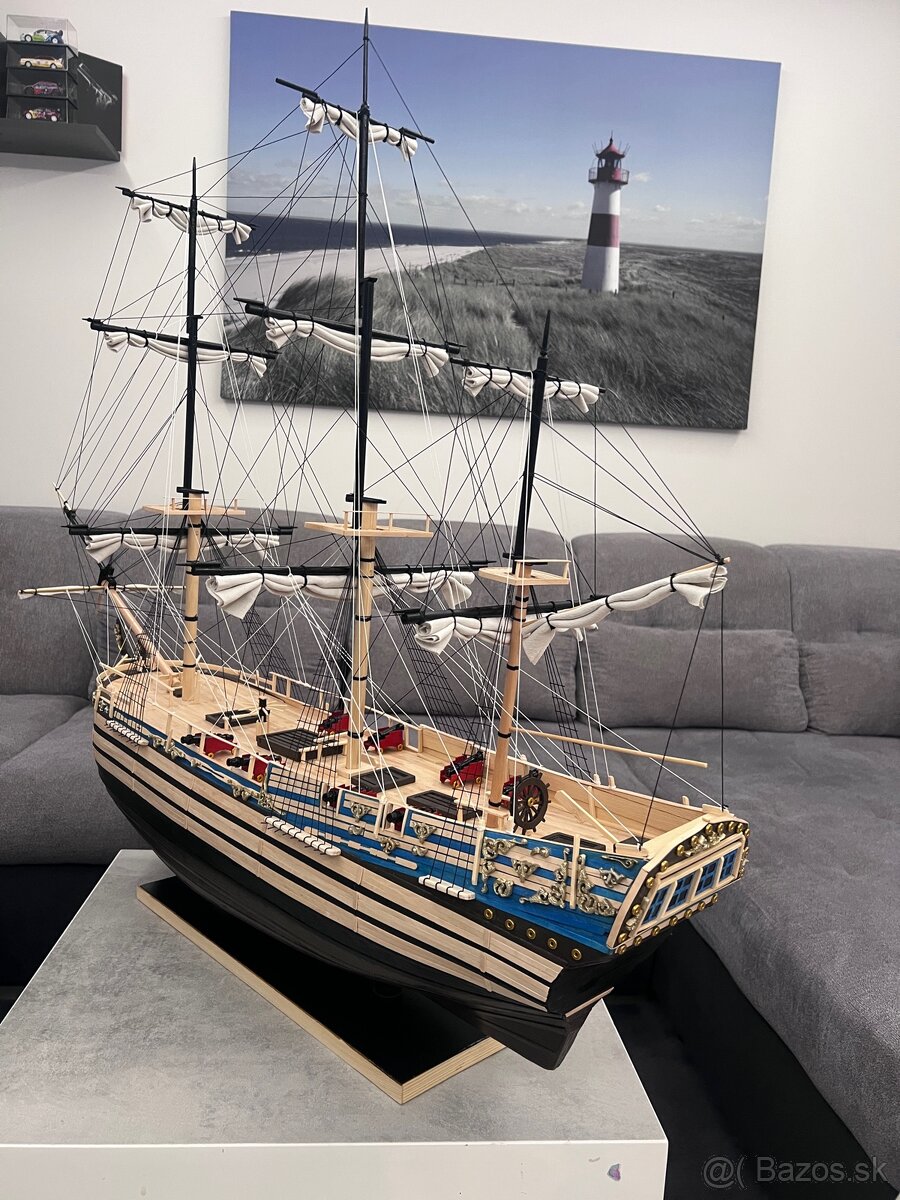 Dreveny model plachetnice. - 6