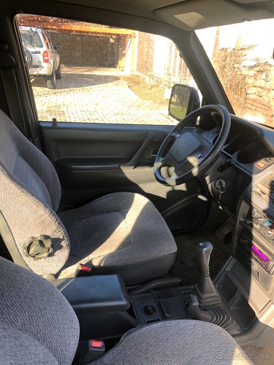 Mitsubishi Pajero MT 2,5TD 73kw SUPERSELECT - 6