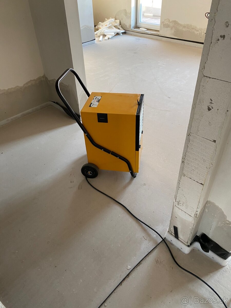 Prenajmem odvlhcovac vzduchu MASTER - 6