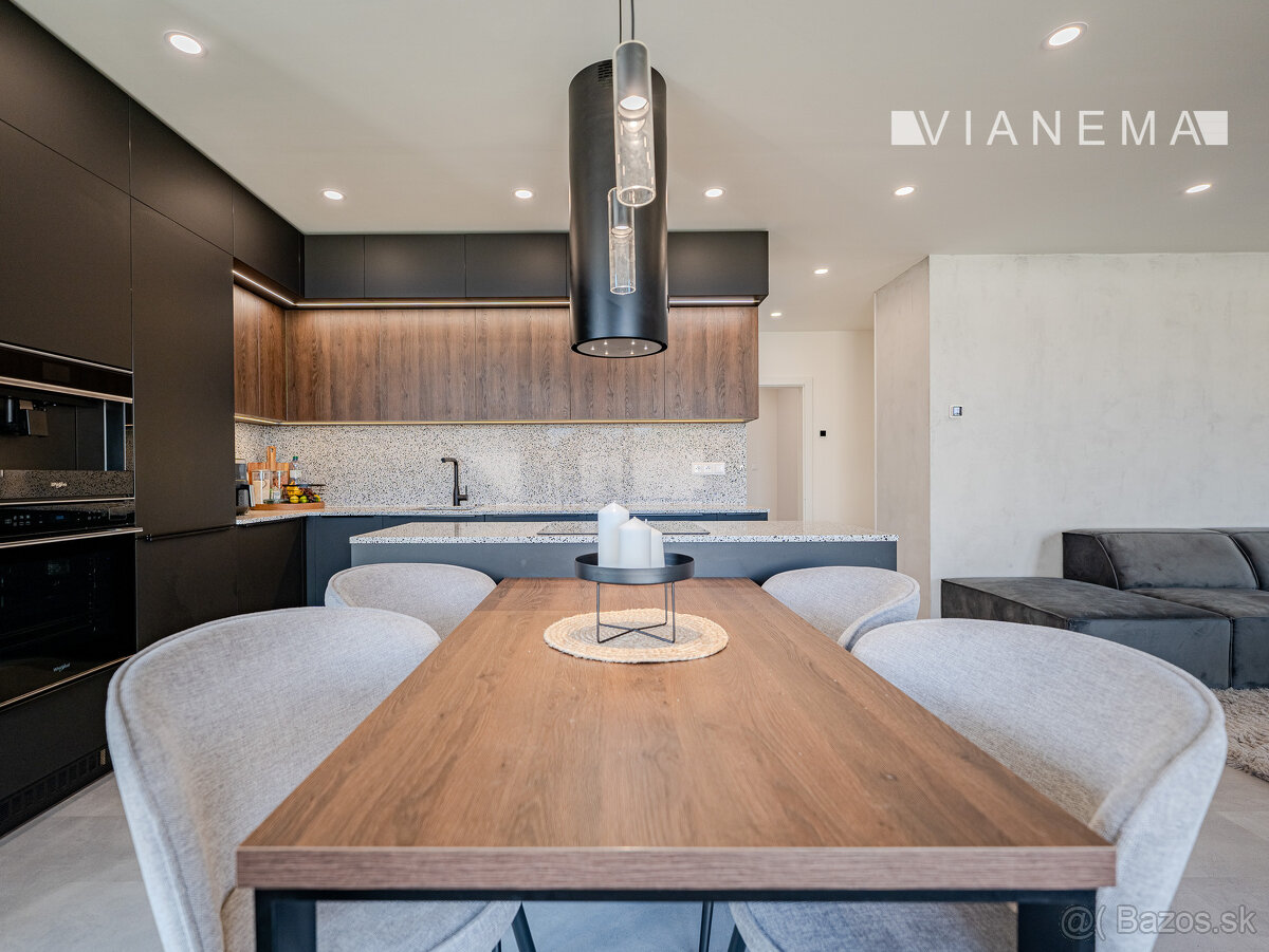 IBA U NÁSNa predaj 4i rodinný dom, 588m2, Trenčianská Turná - 6