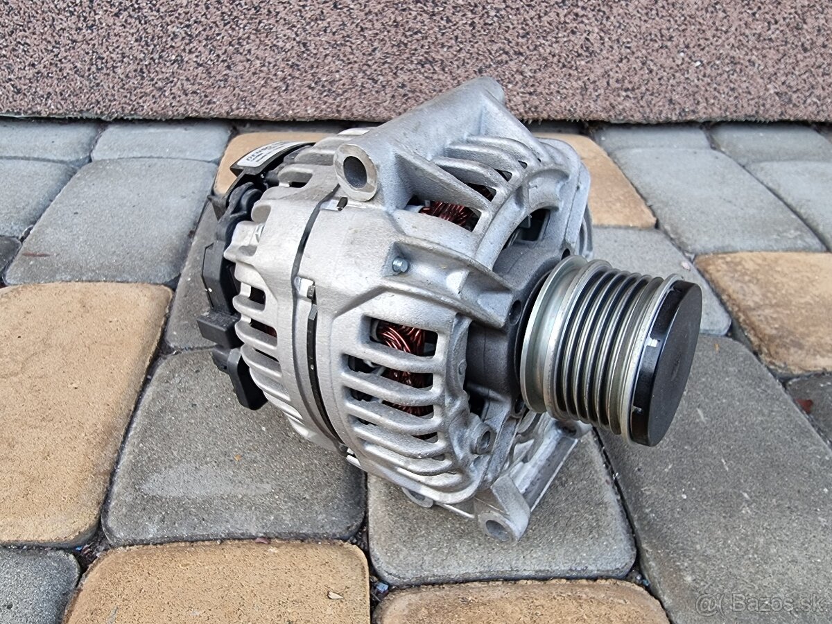 Dacia Logan MCV predná kapota+alternátor - 6