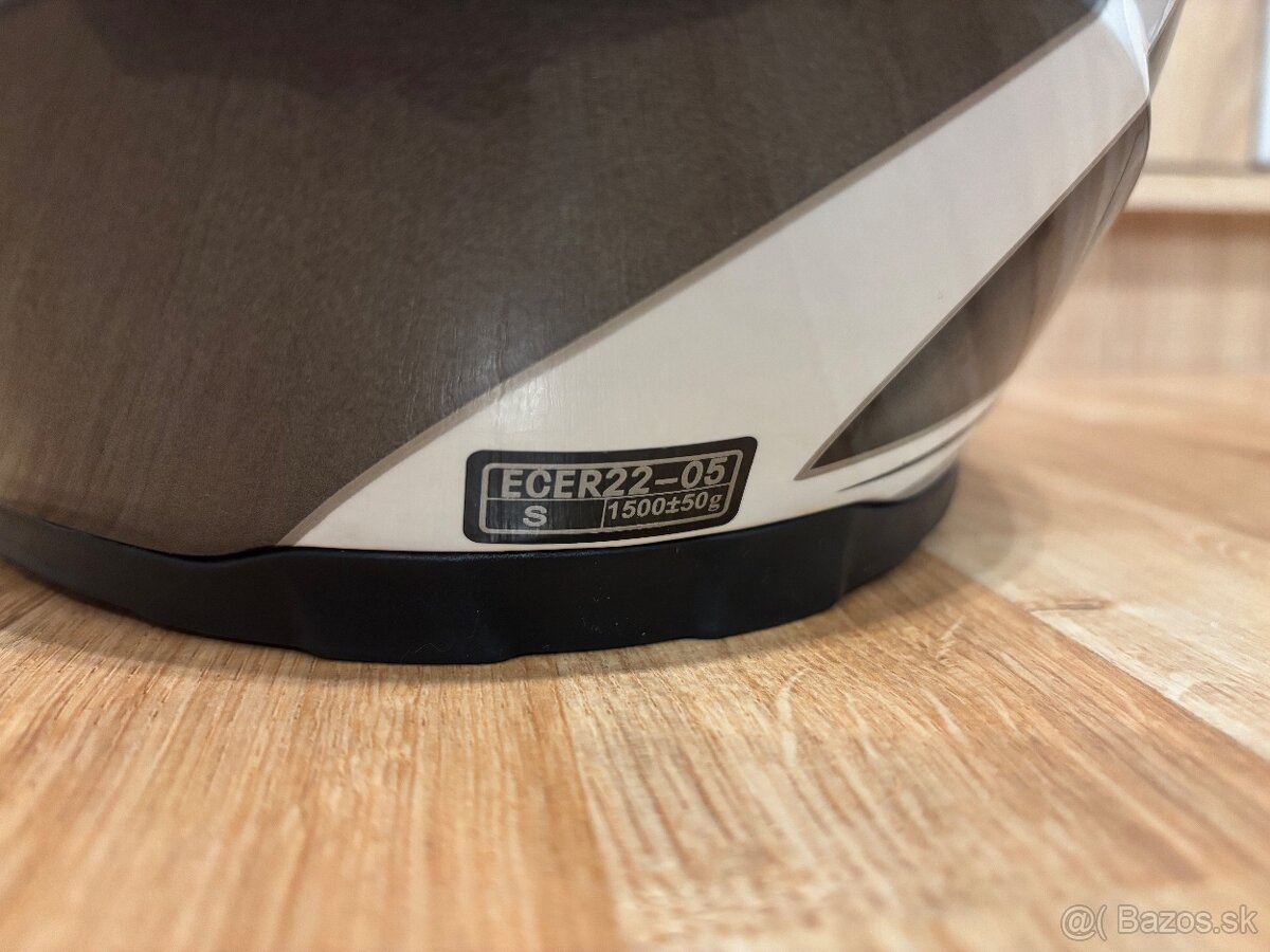 Cestná prilba LS2 - 6