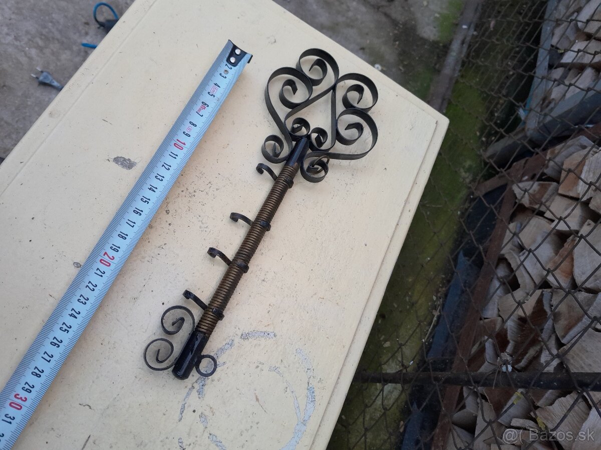 Predám klúč vešiak na kľúče - 6