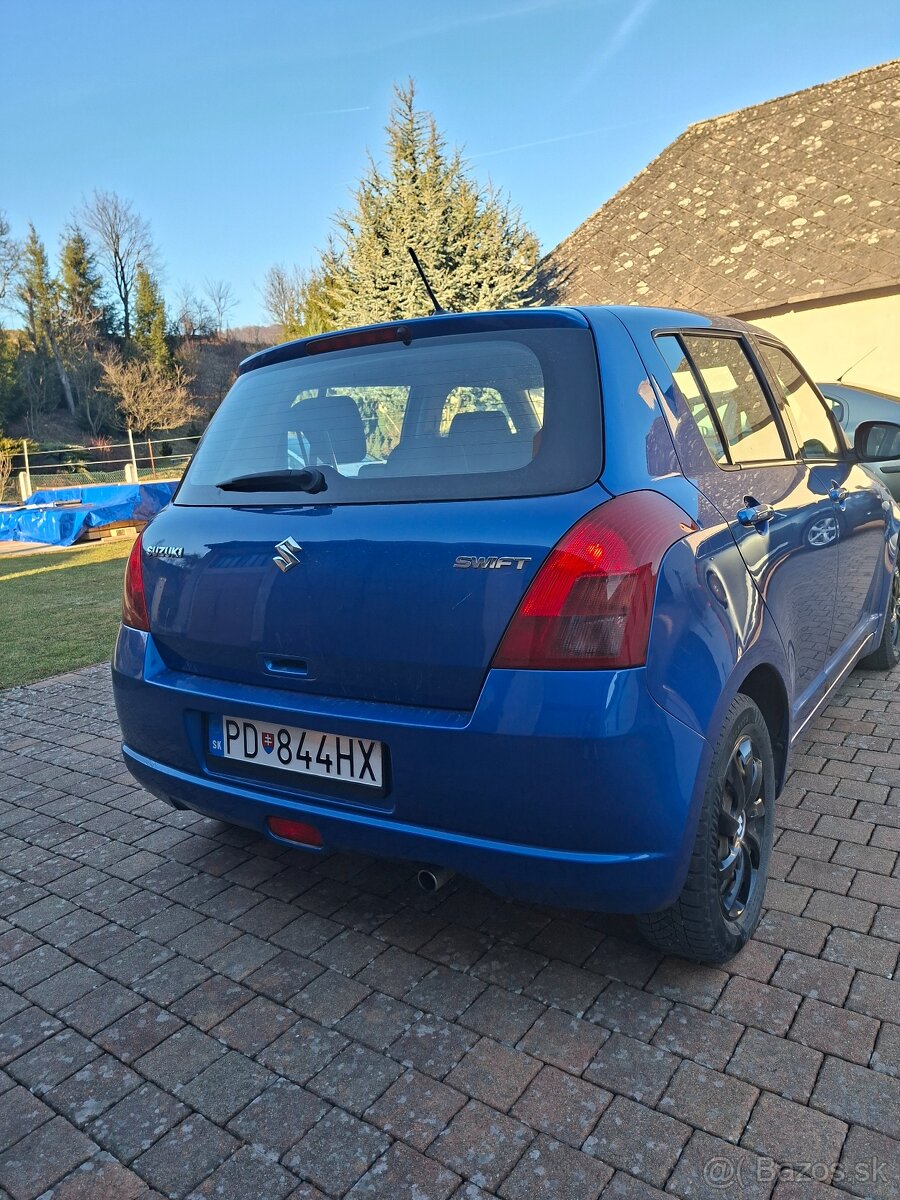 Suzuki Swift 1.3 - 6