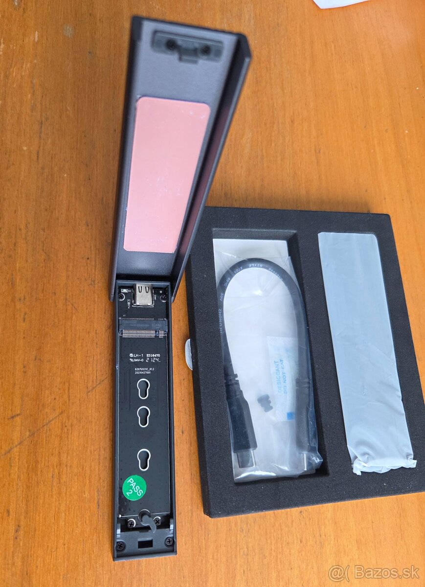 M.2 EXTERNÝ BOX PRE NVMe a SATA SSD USB-C 10Gbps -rozbalený - 6