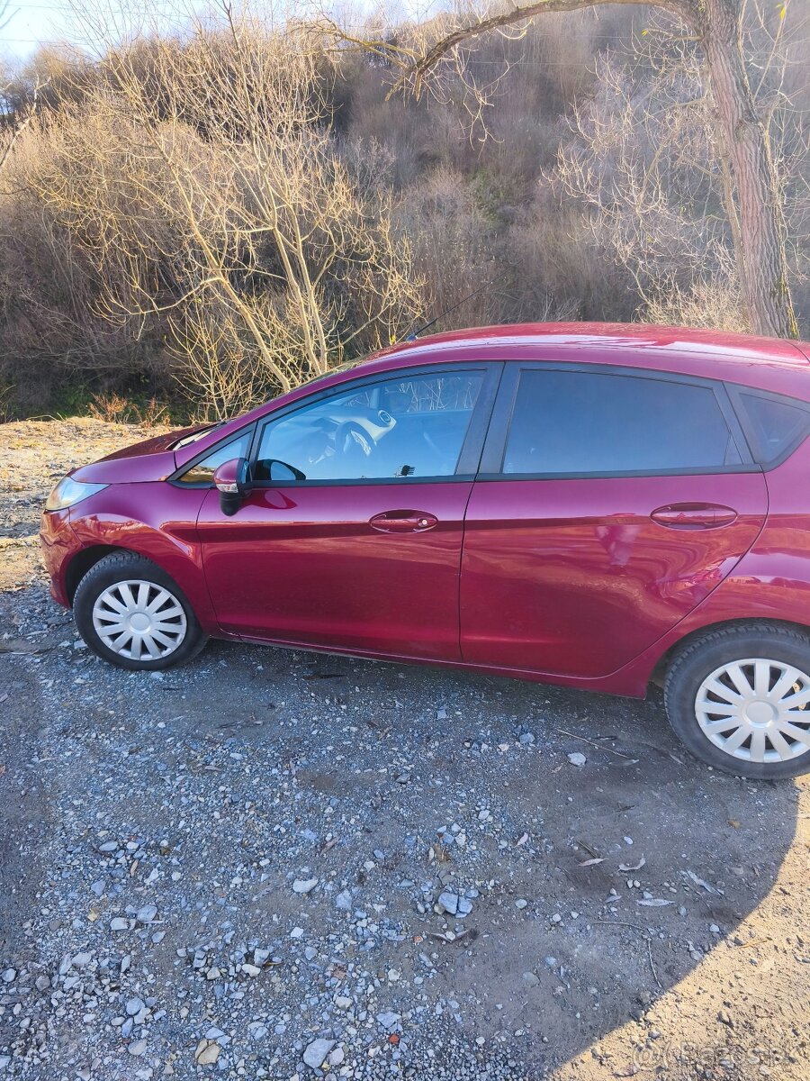 Ford fiesta 1.6 TDCi - 6
