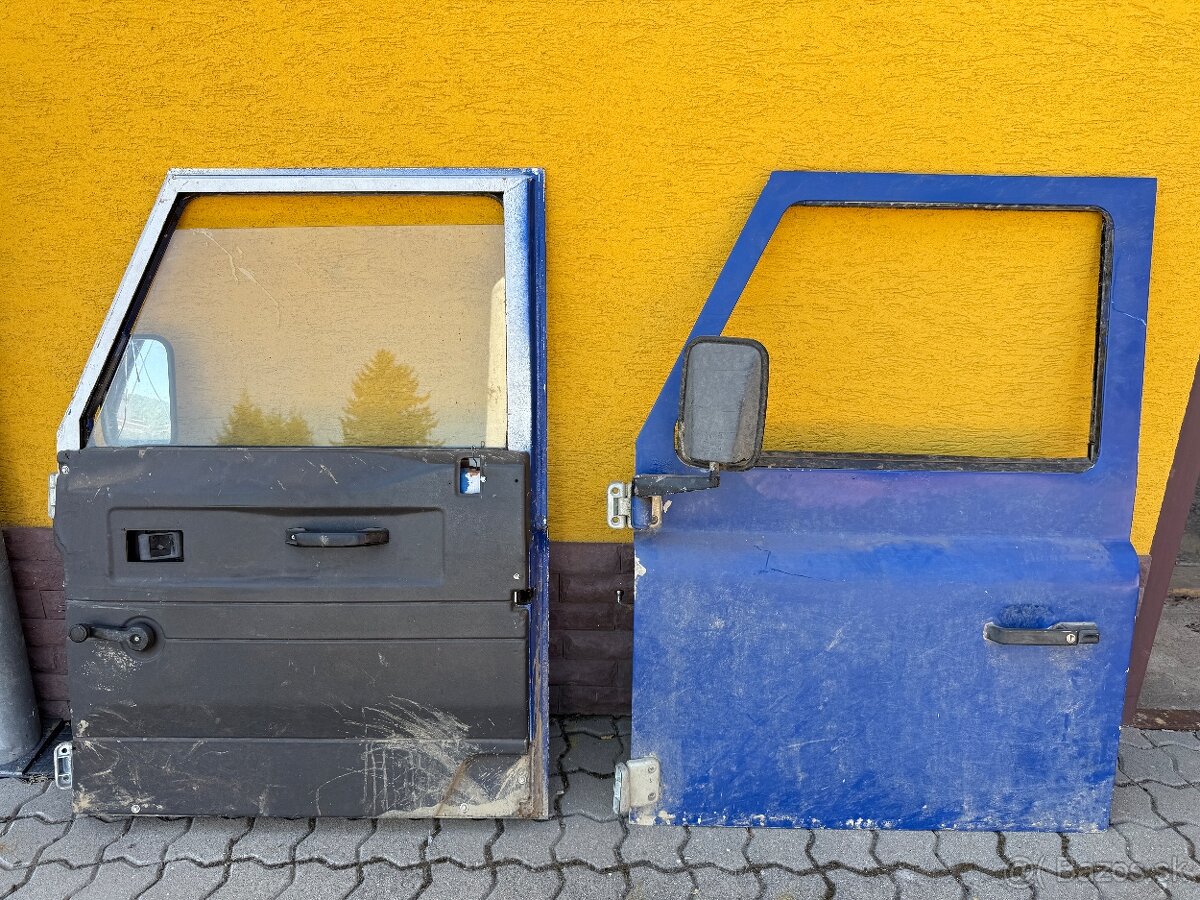 Land Rover Defender - 6