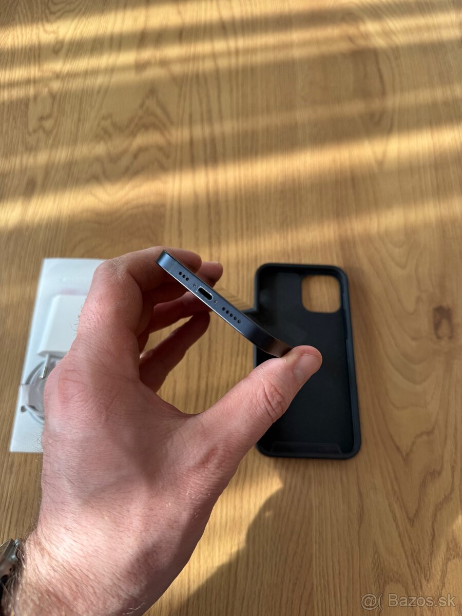 iPhone 12 64 gb Black v záruke + príslušenstvo - 6