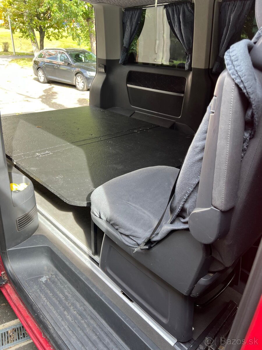 VW Multivan t5 - 6