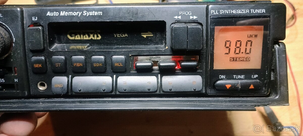 Šuplíkové autorádio - 6