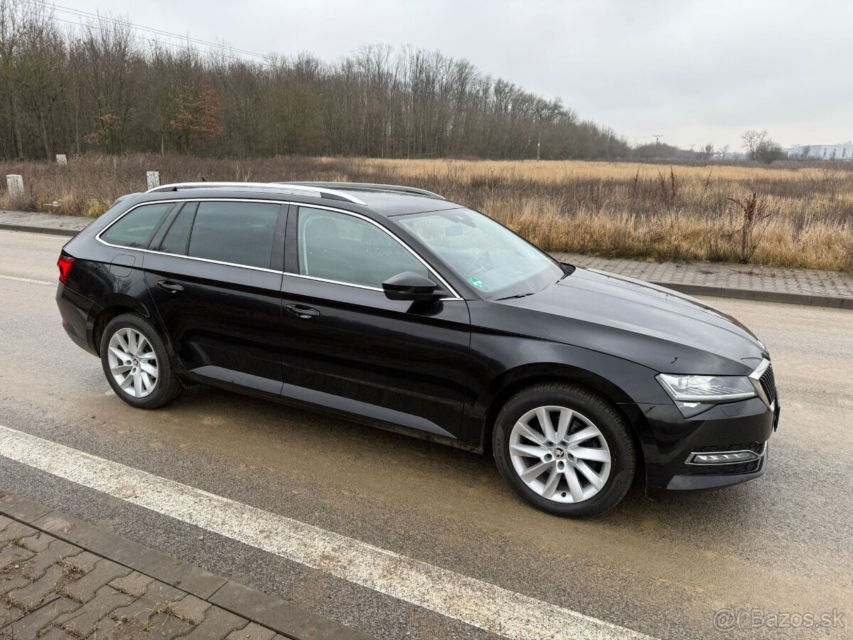 Škoda Superb Combi 2.0 TDI STYLE 4x4 - 6
