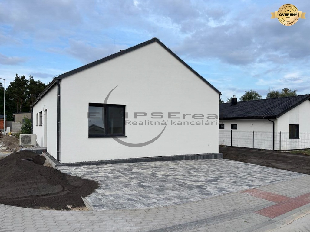 SKOLAUDOVANÉ Štýlový 4i dom – ŠTANDARD v cene - 6