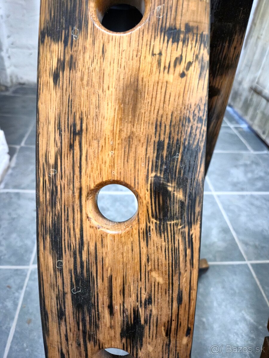 Stojan na vínove flaše a poháre - 6