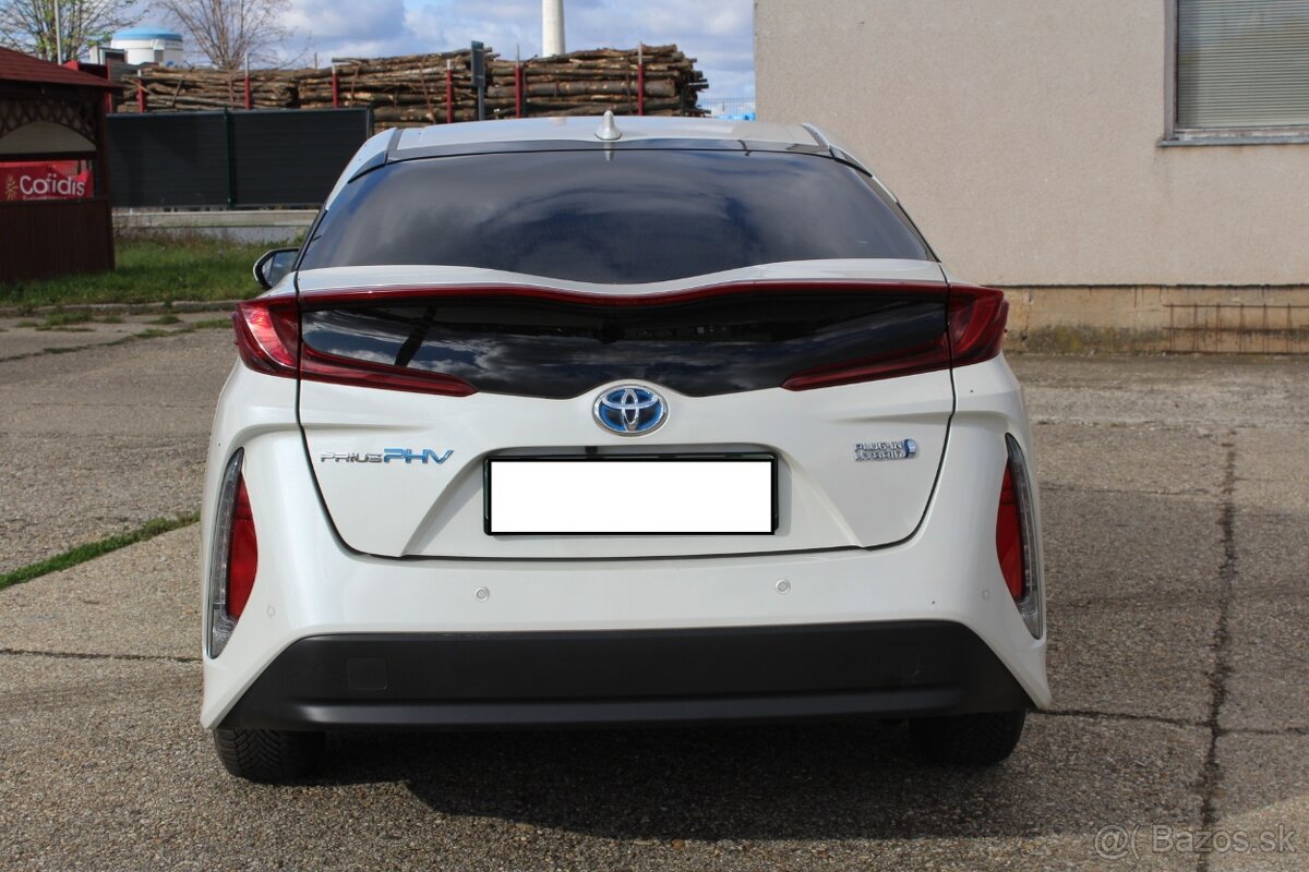 Toyota Prius 1.8 Plug-in Hybrid Executive - 6