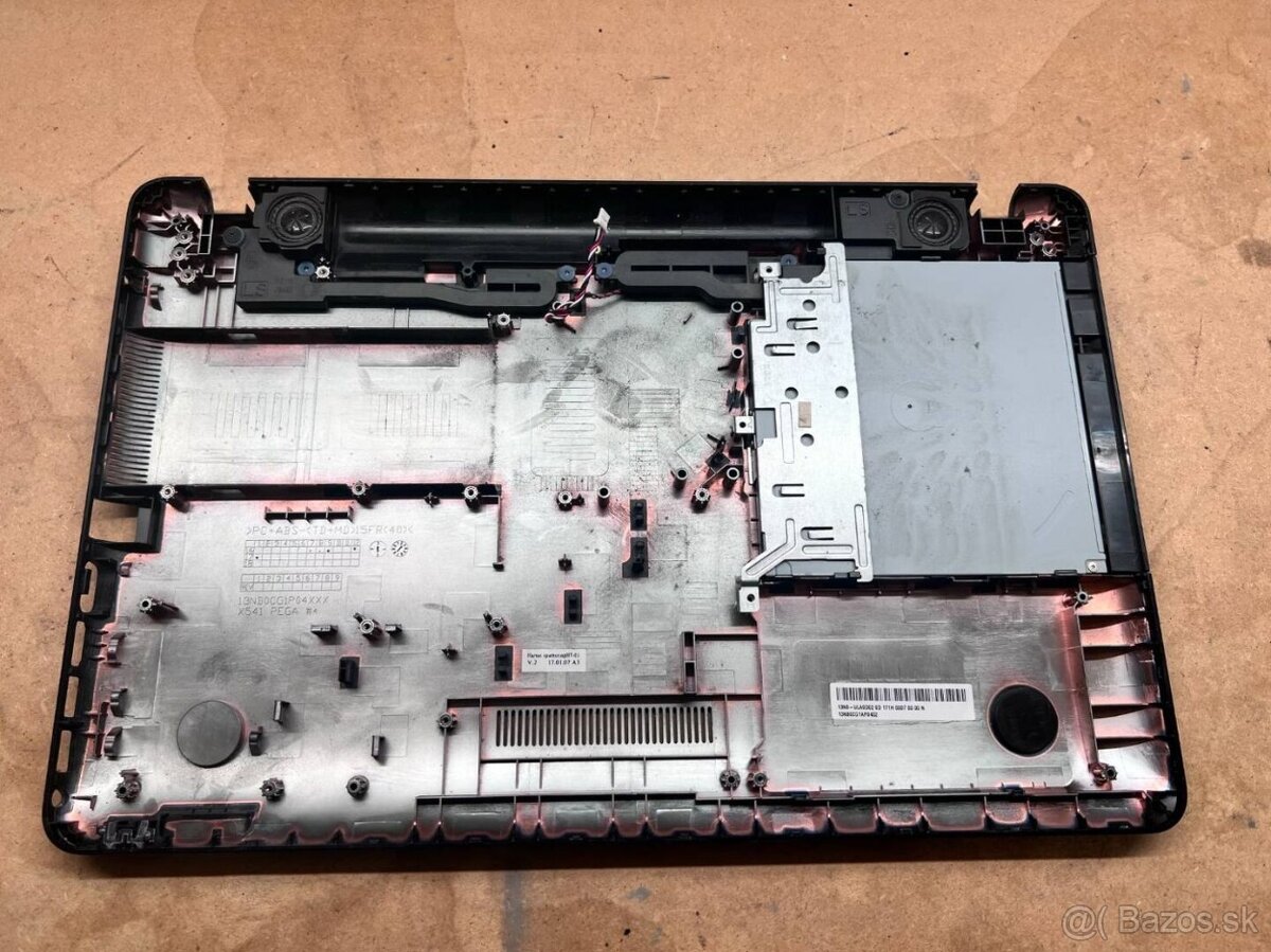 Predám spodnú vaňu pre notebook Asus X541. - 6