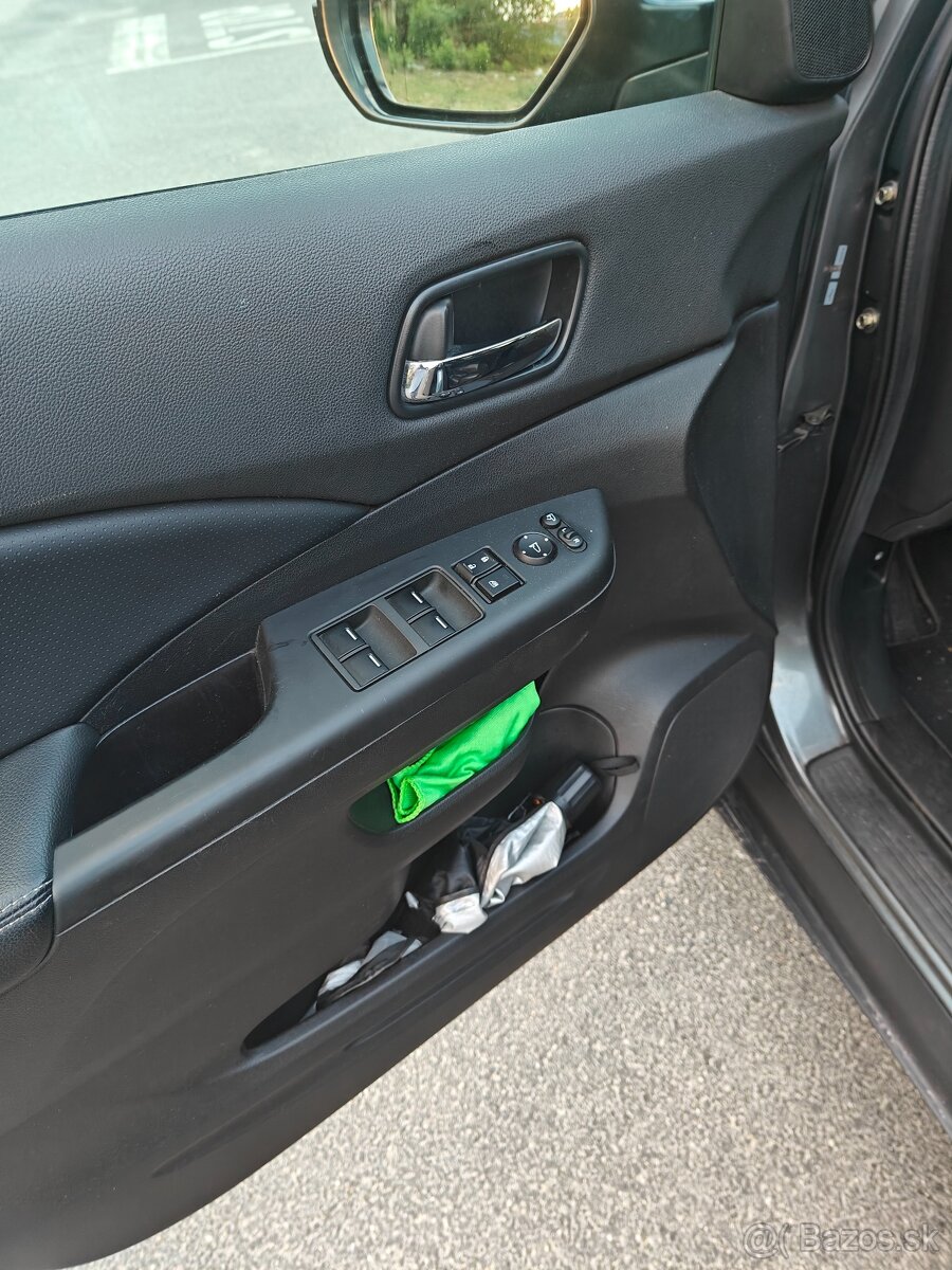 Predaj Honda cr-v - 6