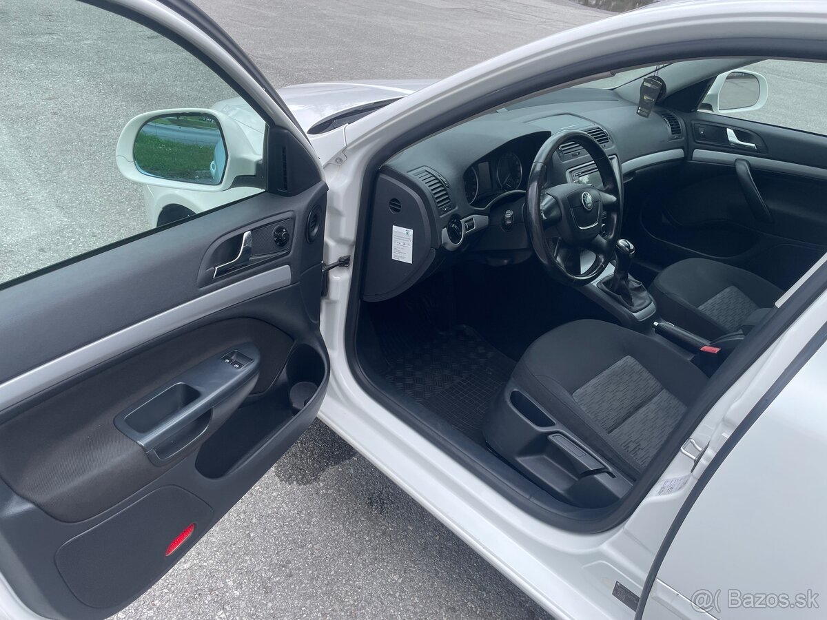 Škoda Octavia 2.0 TDi - 6