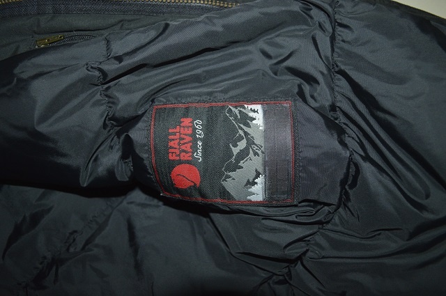 predam - velmi kvalitna zimna bunda Fjallraven - 6