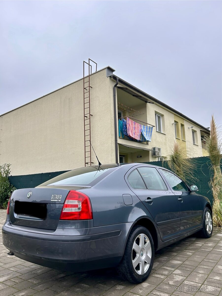 Škoda Octavia 2 1.9 TDi 77kw - 6
