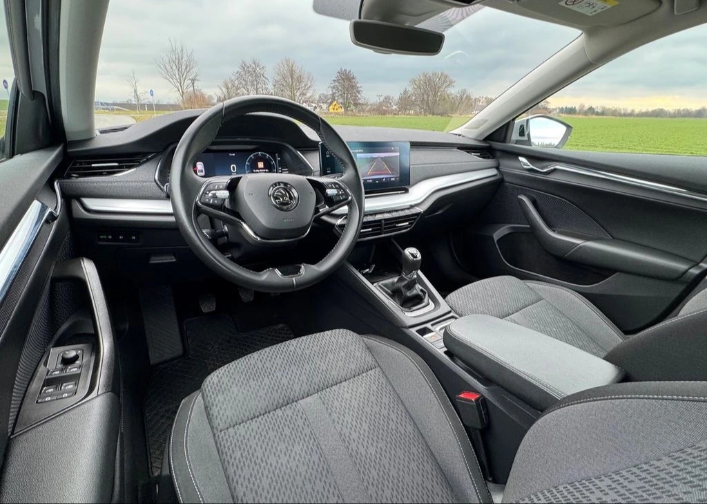 Škoda Octavia, 1.5TSI ČR DPH Style Plus - 6