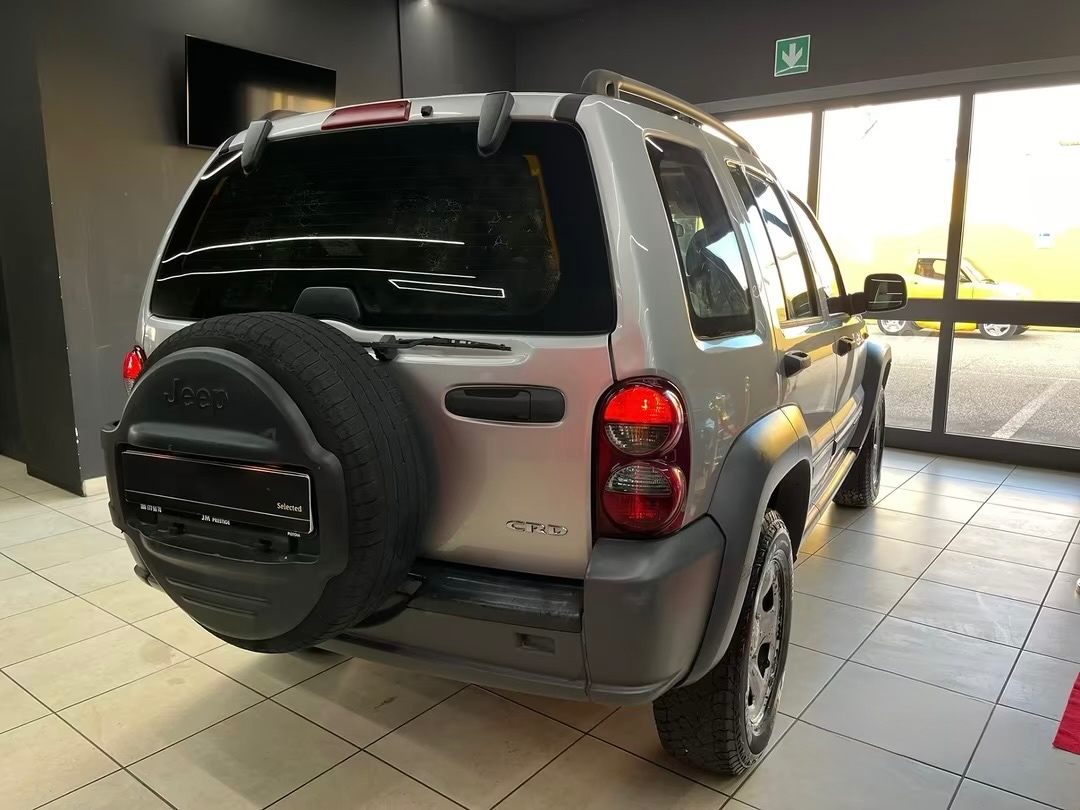 JEEP CHEROKEE 2.8 CRD SPORT - 6