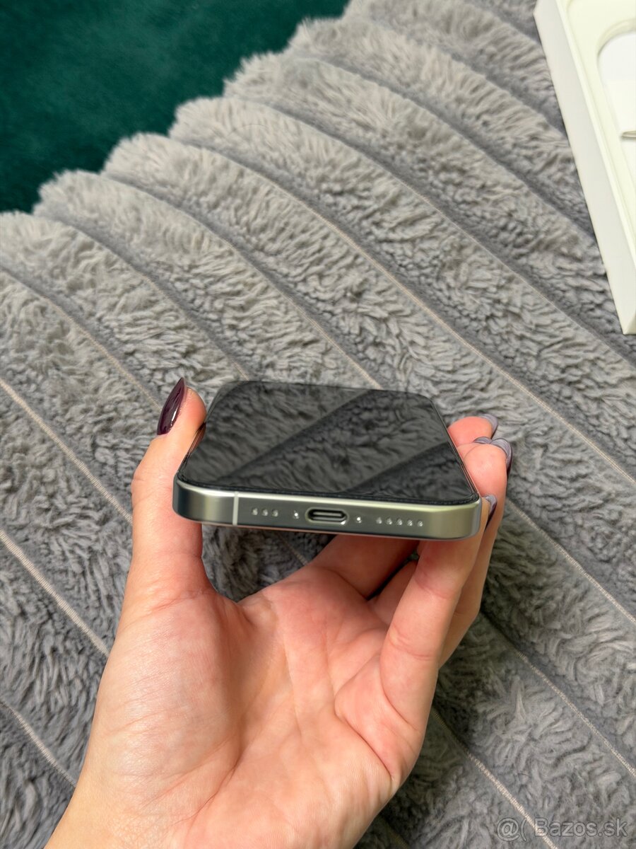 iPhone 16 pro 256gb white - 6