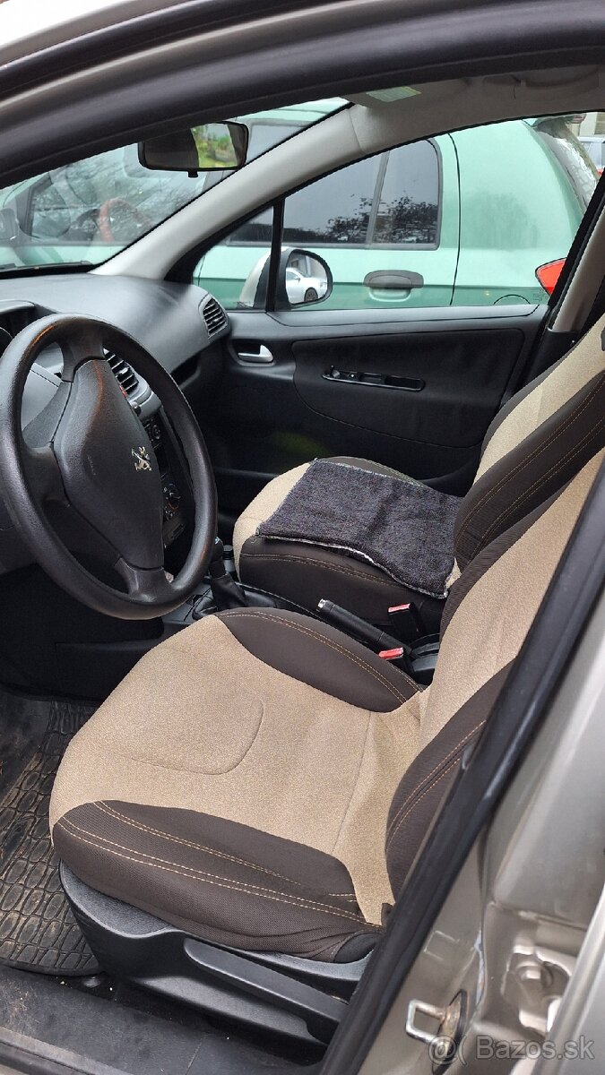 Peugeot 207 SW (kombi) - 6