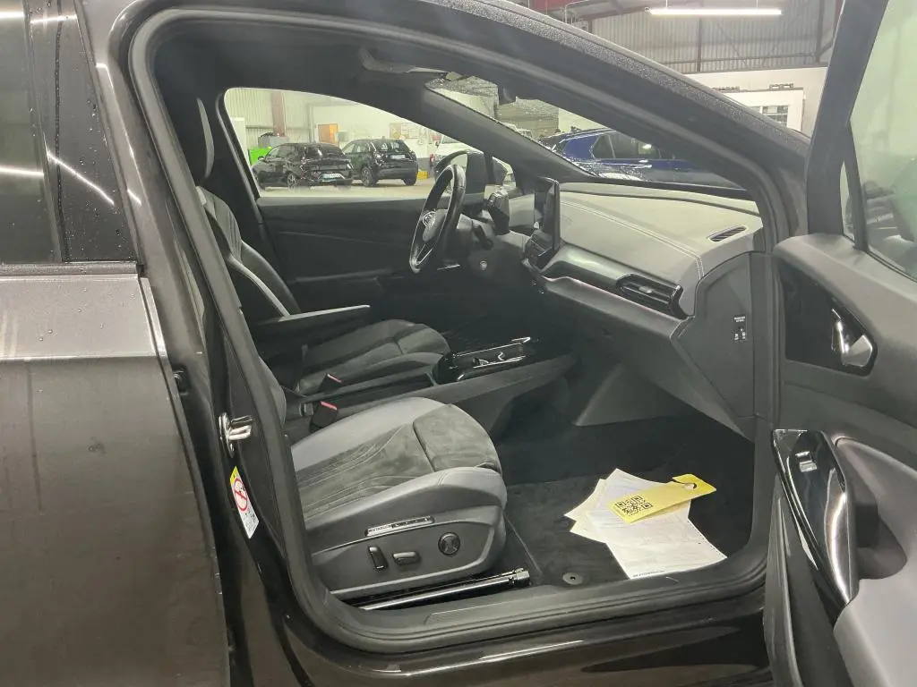 VW ID.4 Pro Performance Pano / Ťažné / Tepelko / 360• / IQ / - 6