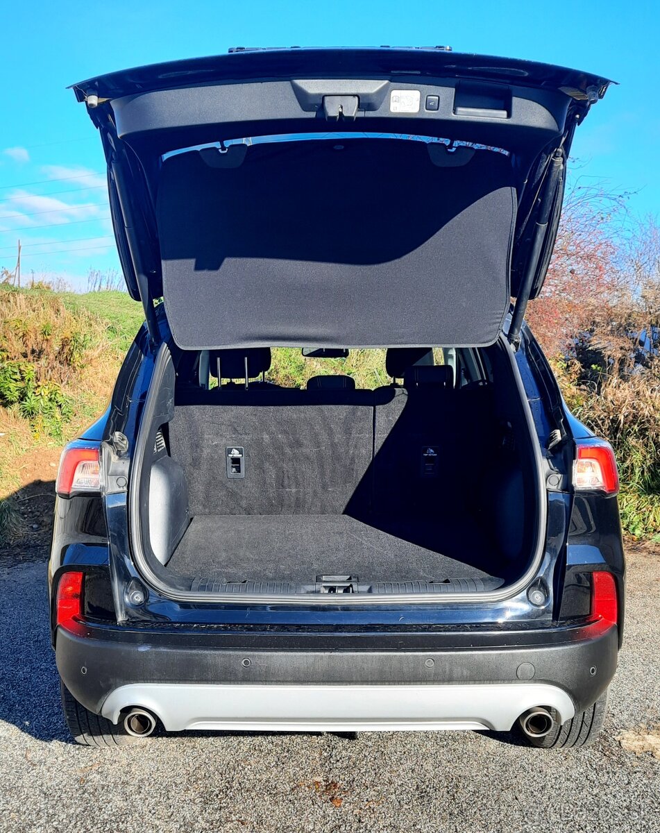 Predám Ford Kuga 2.5 Duratec HEV 190k Titanium eCVT - 6