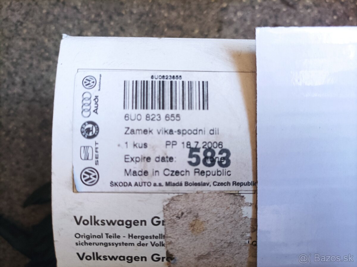 Nárazník zadný a dvere Felicia M98 - 6
