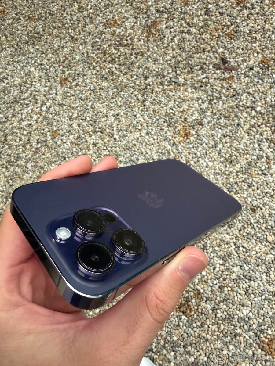 IPhone 14 Pro - baterie 100% - 6