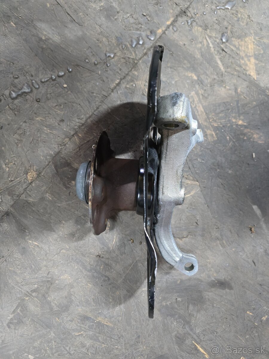 Otočky mercedes c,e w204,c207 - 6