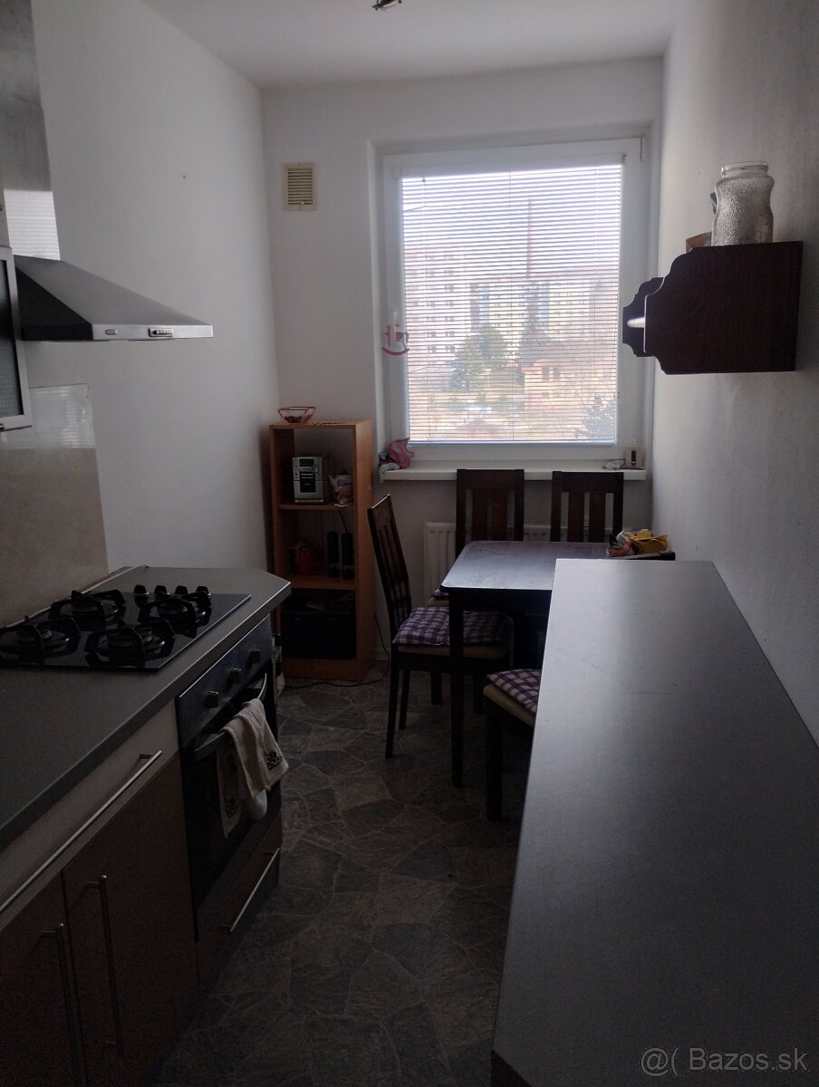 Prenajmem zariadený 3 izbový byt - 6