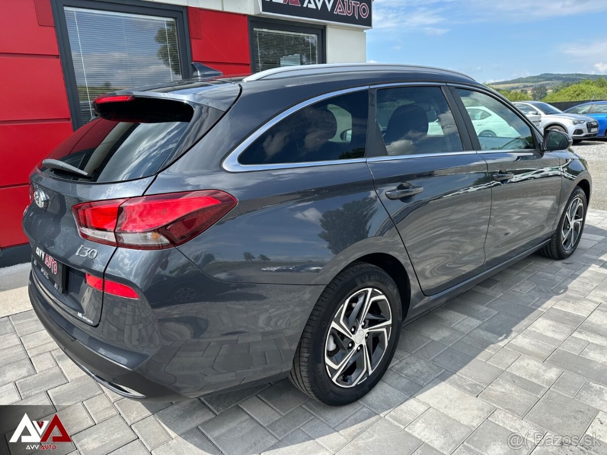 Hyundai i30 CW 1.5 T-GDi mHEV iMT Family, 130 540km, SR - 6
